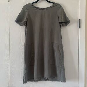 Women’s Fourteenth Place Dress